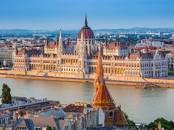 Paris - BUDAPEST (Hongrie)