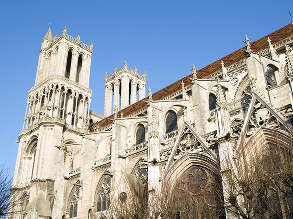 Escale Mantes-La-Jolie