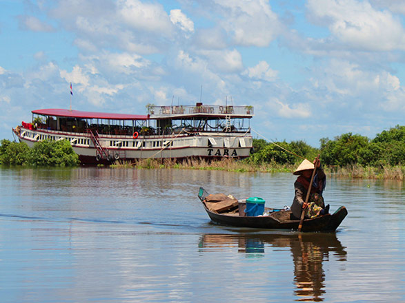 LAC TONLÉ - KAMPONG CHHNANG - KAMPONG TRALACH