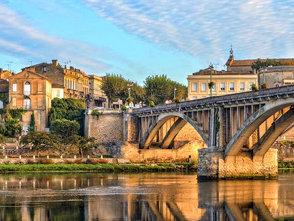 LIBOURNE - Saint-Émilion - BORDEAUX